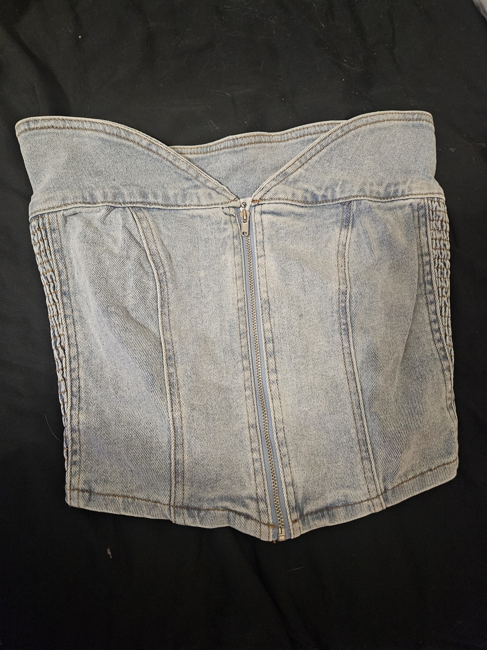 Women’s Light Wash Denim Waist-Cincher Zip Corset Jeans